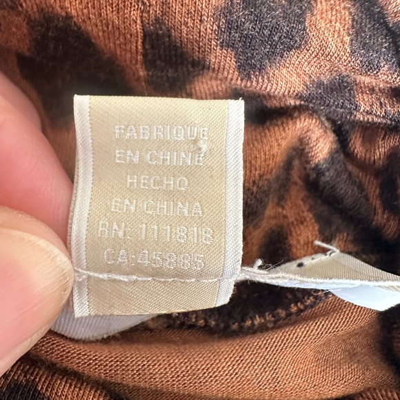 Michael Kors Leopard print Turtleneck Top Size S - Picture 4 of 5